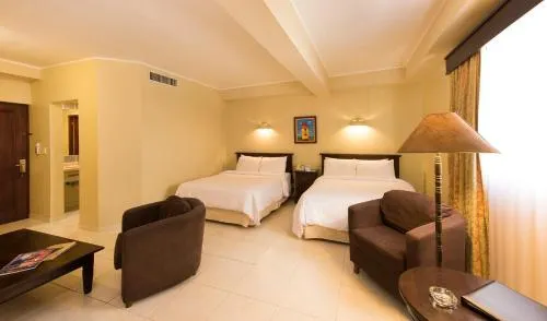 Ocean View Apartment with Jacuzzi - Image 1