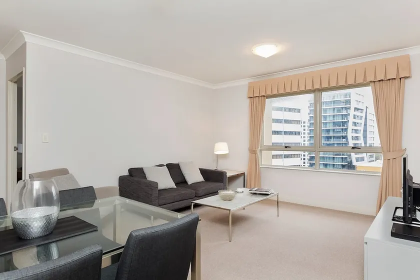 High Park Tower by Wyndel Apartments - Image 1