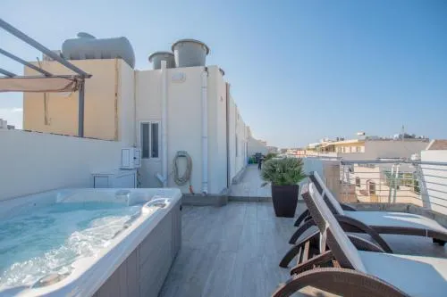 KERNICE Penthouse with Sea and Country Views of Xghajra - Image 1