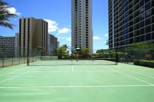 Waikiki Banyan Remodeled Ocean View Condo 2212 - Image 1