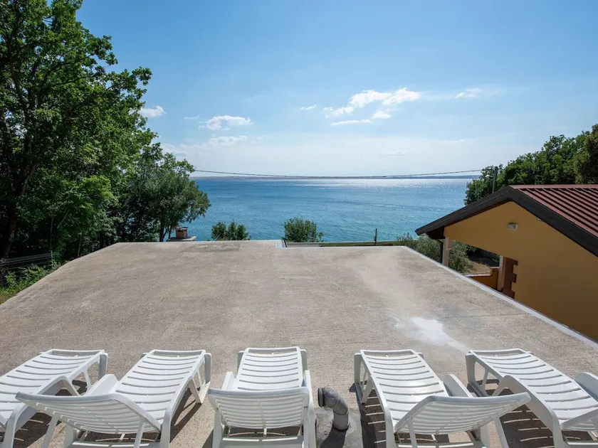 Soothing Holiday Home in Starigrad near Sea - Image 1