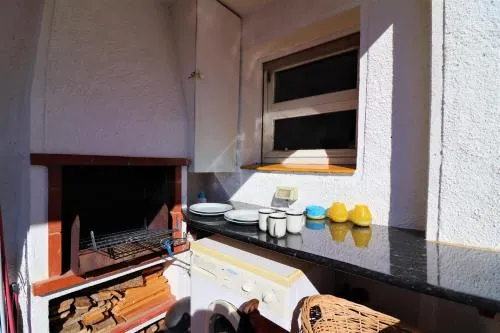 Apartamento Con Terraza Grande Y Vistas Preciosas Al Mar - Image 1