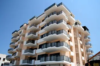 Apartamentos Sunset Bella Ibiza - Image 1