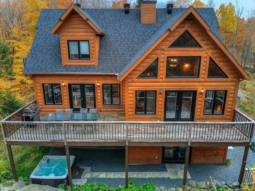Chalet Superieur Le Montcalm - Image 1