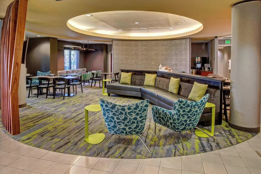 SpringHill Suites by Marriott Naples - Image 1