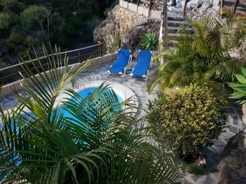 Masseria con internet veloce e piscina | Vista sulla montagna | Adatta per il telelavoro | Accetta animali domestici - Image 1