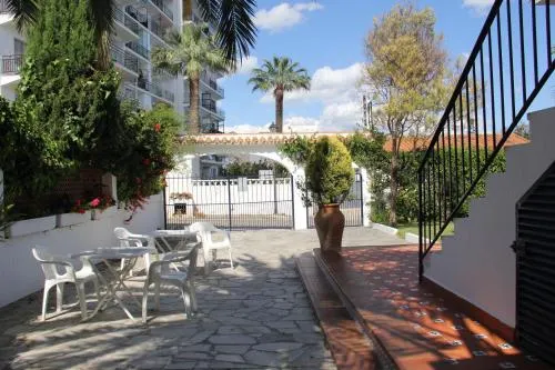 El Hotel California - Image 1