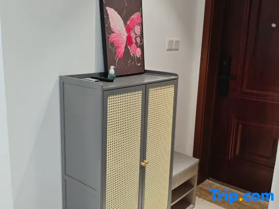 Love Nanning Apartment - Image 1