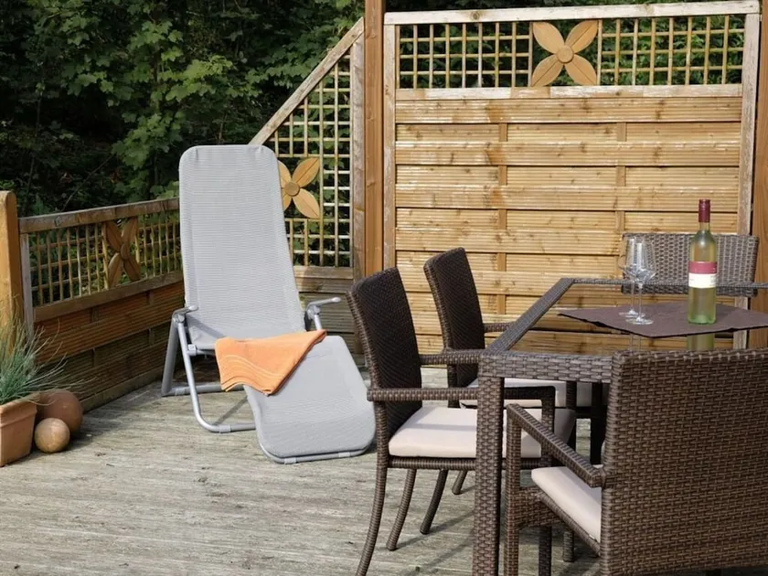 Apartamento vacacional con piscina, sauna y barbacoa - Image 1