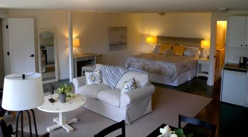 Collins House B&B - Image 1