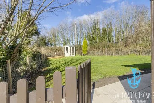 Boundary Cottage - Image 1