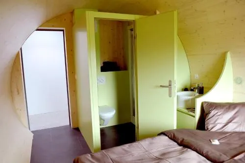 Rüedi - WeinFassHotel - Image 1