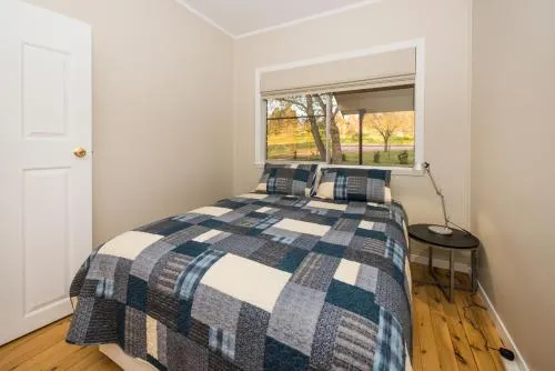 Beaudesert Mudgee - Kanimbla Guesthouse & Beaudesert Cottage - Image 1