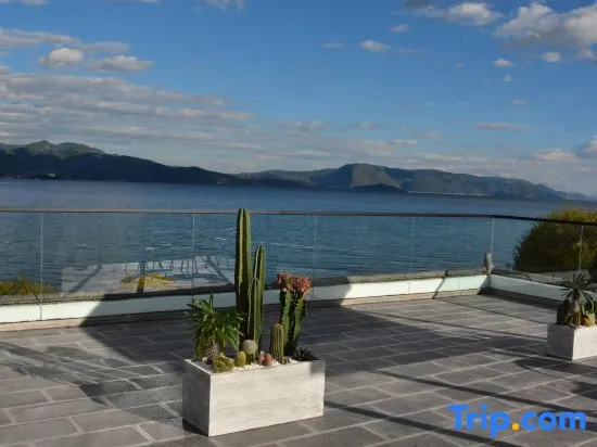 Fengguang Scenic Apartment - Image 1