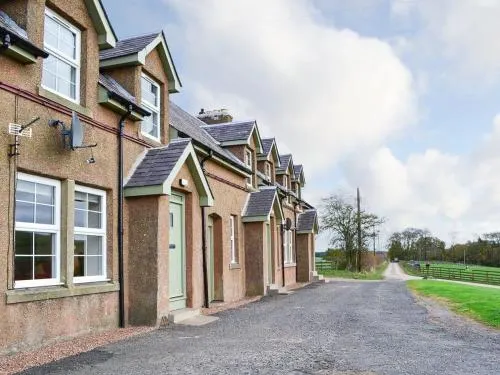 Thirlestane Cottage - Image 1