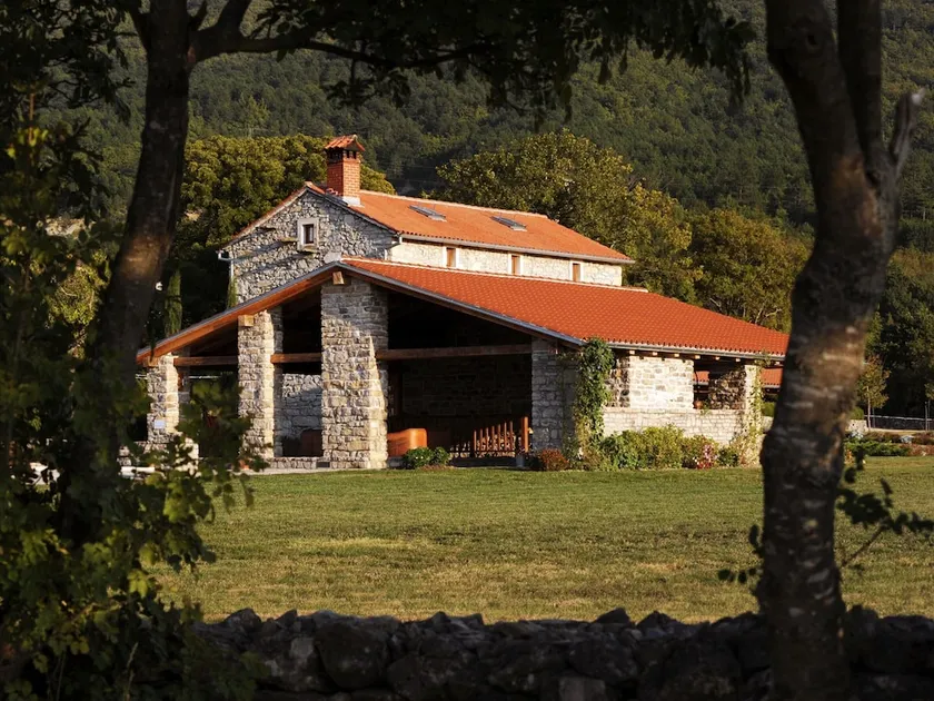 Picturesque Mansion in Kožljak With Private Swimming Pool - Image 1