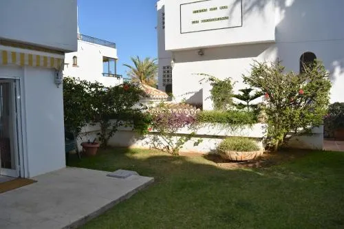Las Golondrinas - Image 1