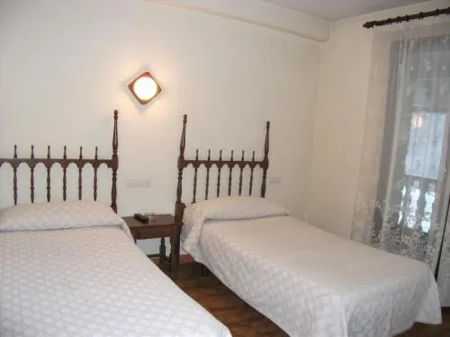 Hotel Castieru - Image 1