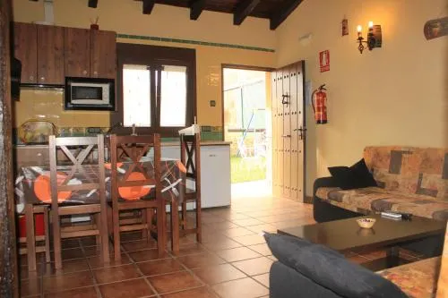 Apartamentos Rurales La cueva del Lince - Image 1