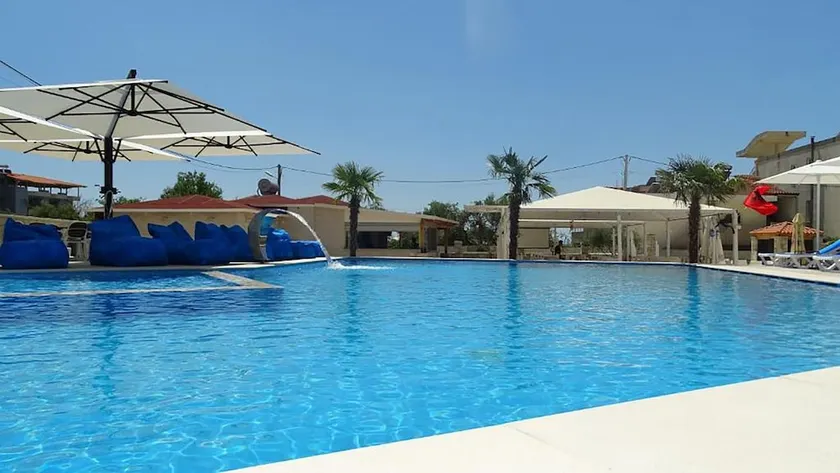 Hotel Fabio - Image 1