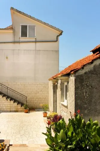 Apartments Marušić - Image 1