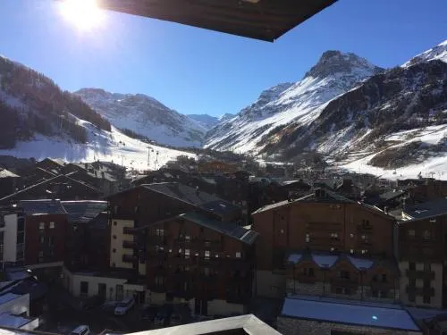 Appartement vue 180° sur massif - Image 1