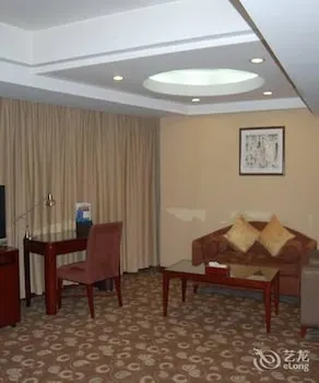 Rizhao Sovereignty Hotel - Image 1