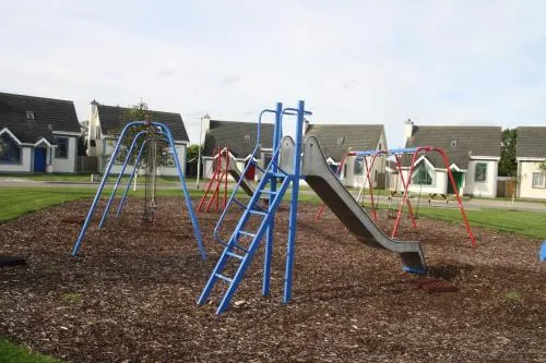 Pine Grove - Image 1
