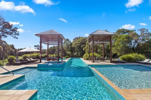 Beach Road Holiday Homes - Image 1