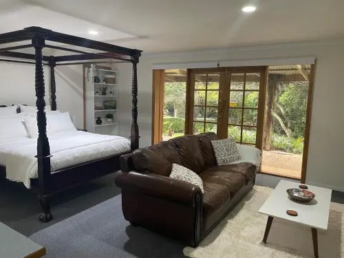 The Garden Suite - Image 1