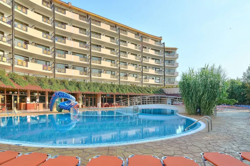 Berlin Green Park Hotel - Image 1