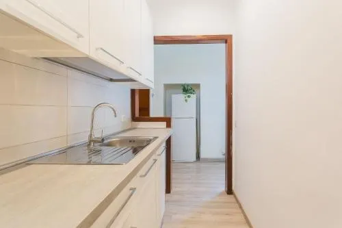 Casa Torre Lama in Bari - Image 1