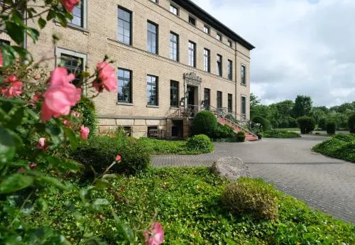 Gutshaus Redewisch - Image 1