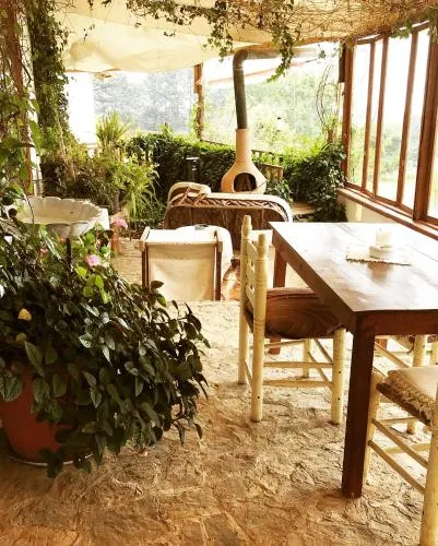Casa Kitsch - Image 1