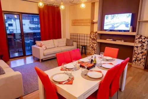 Clabucet Nest DeLuxe Apartment - Image 1