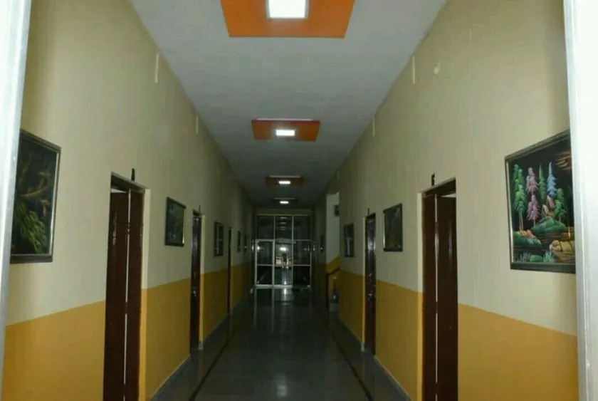 Hotel Aashish Resort - Image 1