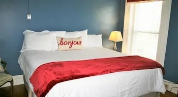 Summerhill Bed & Breakfast - Image 1