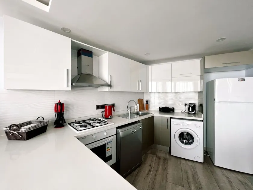 Gorgeous Residence in a Luxury Complex in Kyrenia - Image 1