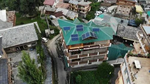 Robinhood Travel Hostel - Image 1