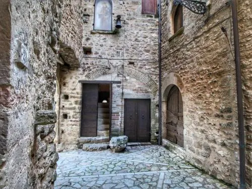 Torre Belvedere - Image 1