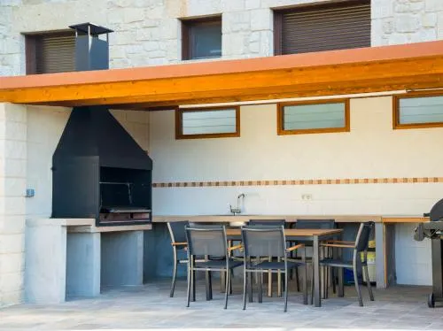 Welcome Villa Briallos - Image 1