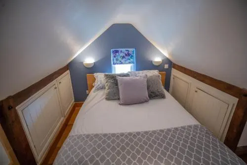 Cherry Orchard Lodge - Image 1