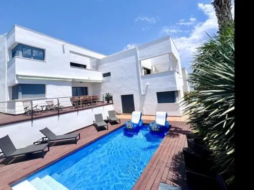 Casa Munt - Image 1