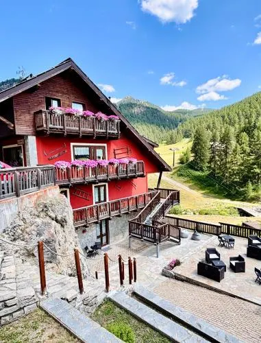 Hotel Piccolo Chalet - Image 1
