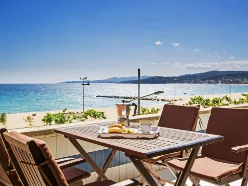 Apartment Mallorca in Palamós - 8 Persons- 4 Bedrooms - Image 1