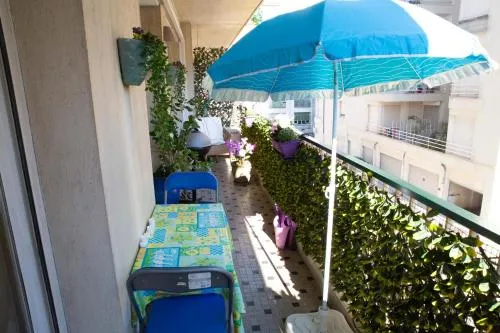 Chill Out Apartment 2 mins from beach - Image 1