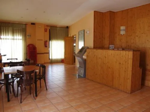 Hostal Portell - Image 1
