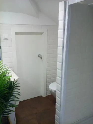 Hostel 18 - Image 1