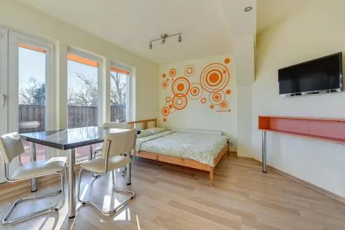 Hostel George - Image 1
