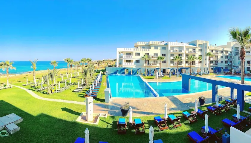 Blue Lagoon Kosher Hotel by Capital Coast Resort & Spa - Image 1